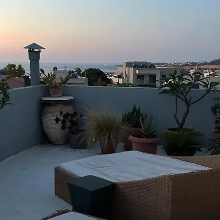 Chania Locals Flat شقة خانيا