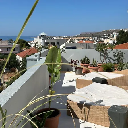 Chania Locals Flat Hriszí Aktí Haniá